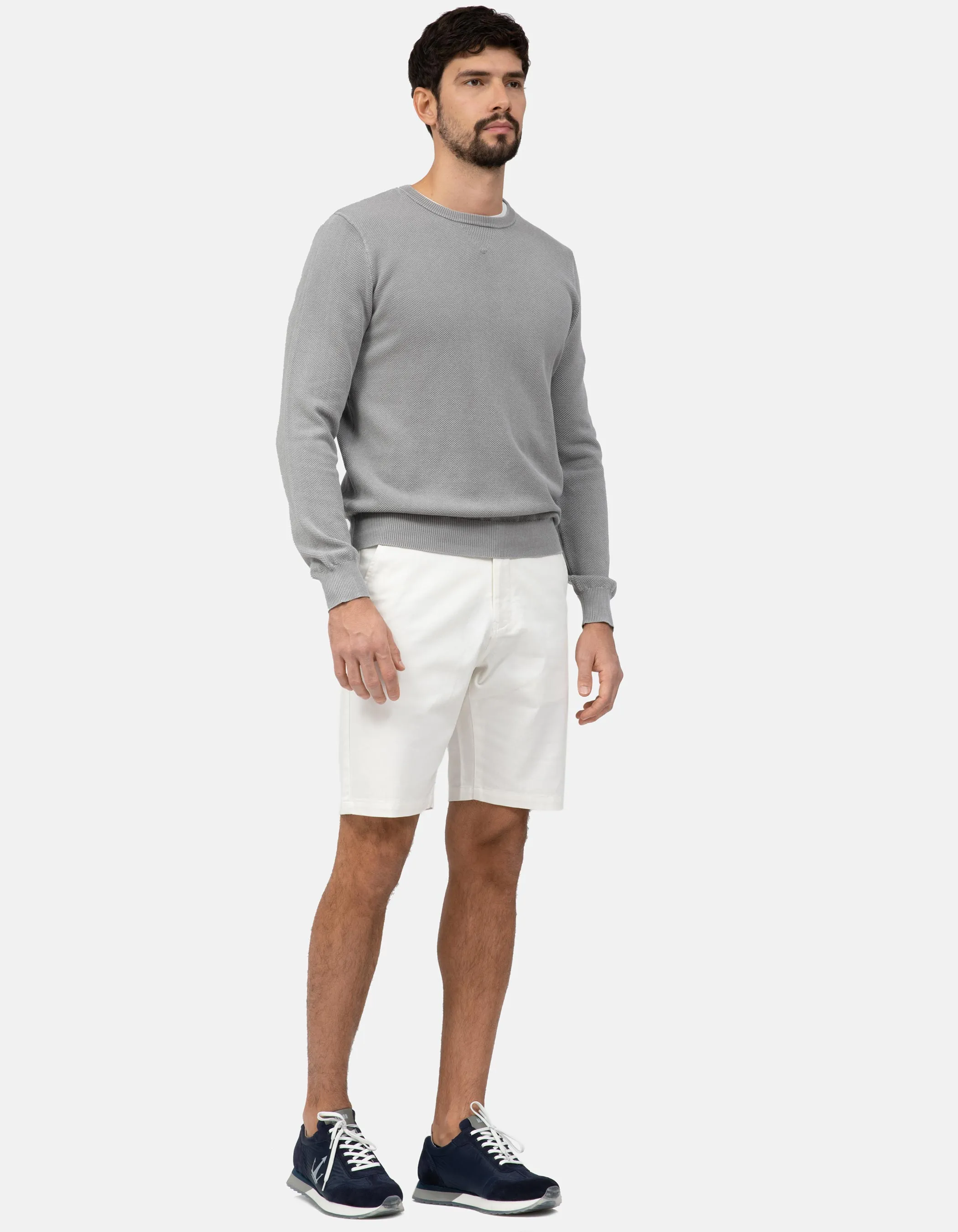 Bermuda chino blanca
