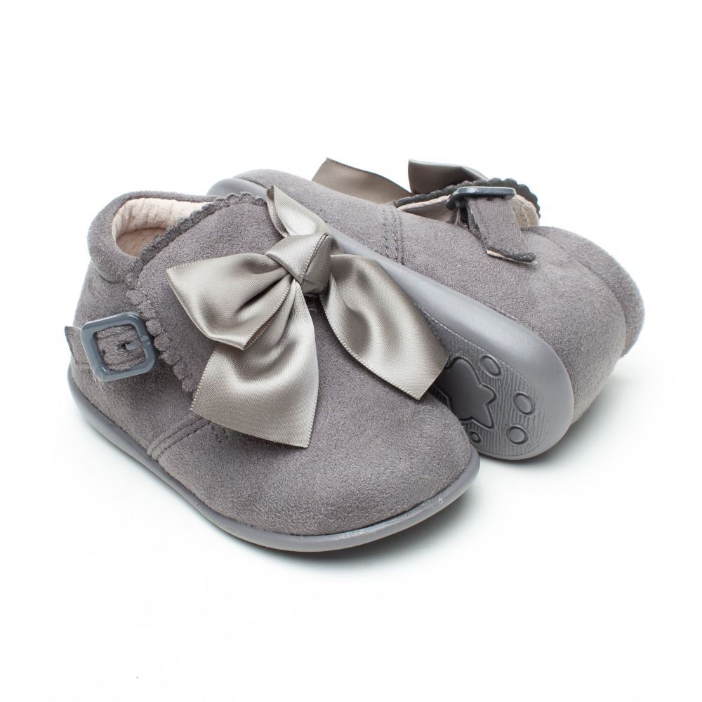 Botas Bebe Niña Grises Primeros Pasos