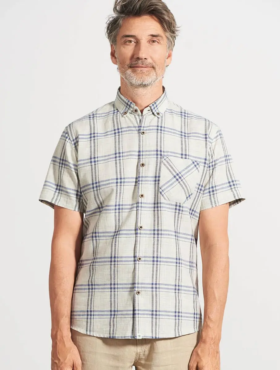 Camisa de manga corta a cuadros