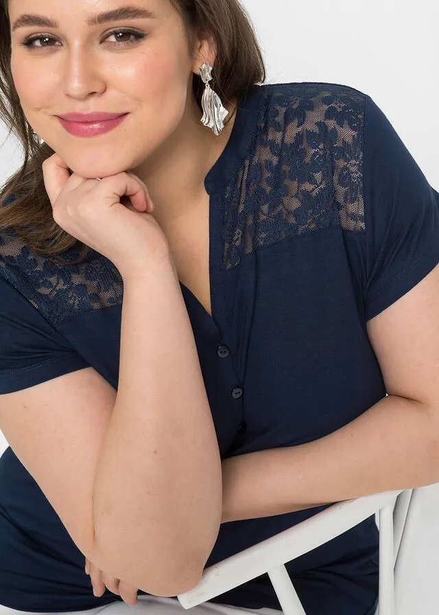Camiseta con cuello henley y encaje de viscosa sostenible Azul oscuro
