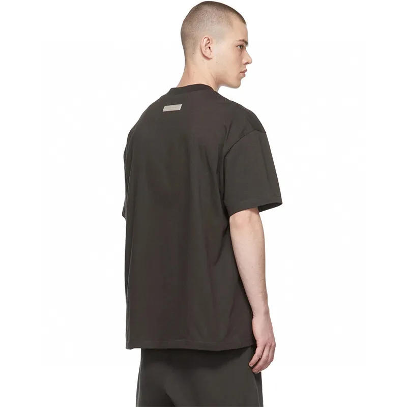 Camiseta Essentials 1977