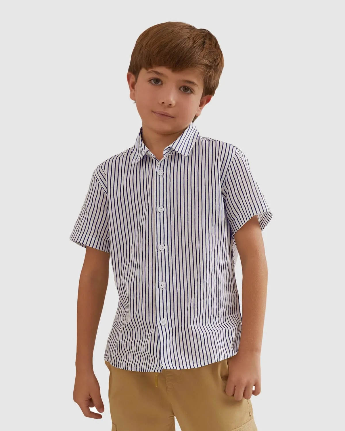 Camiseta manga corta con cuello para nio