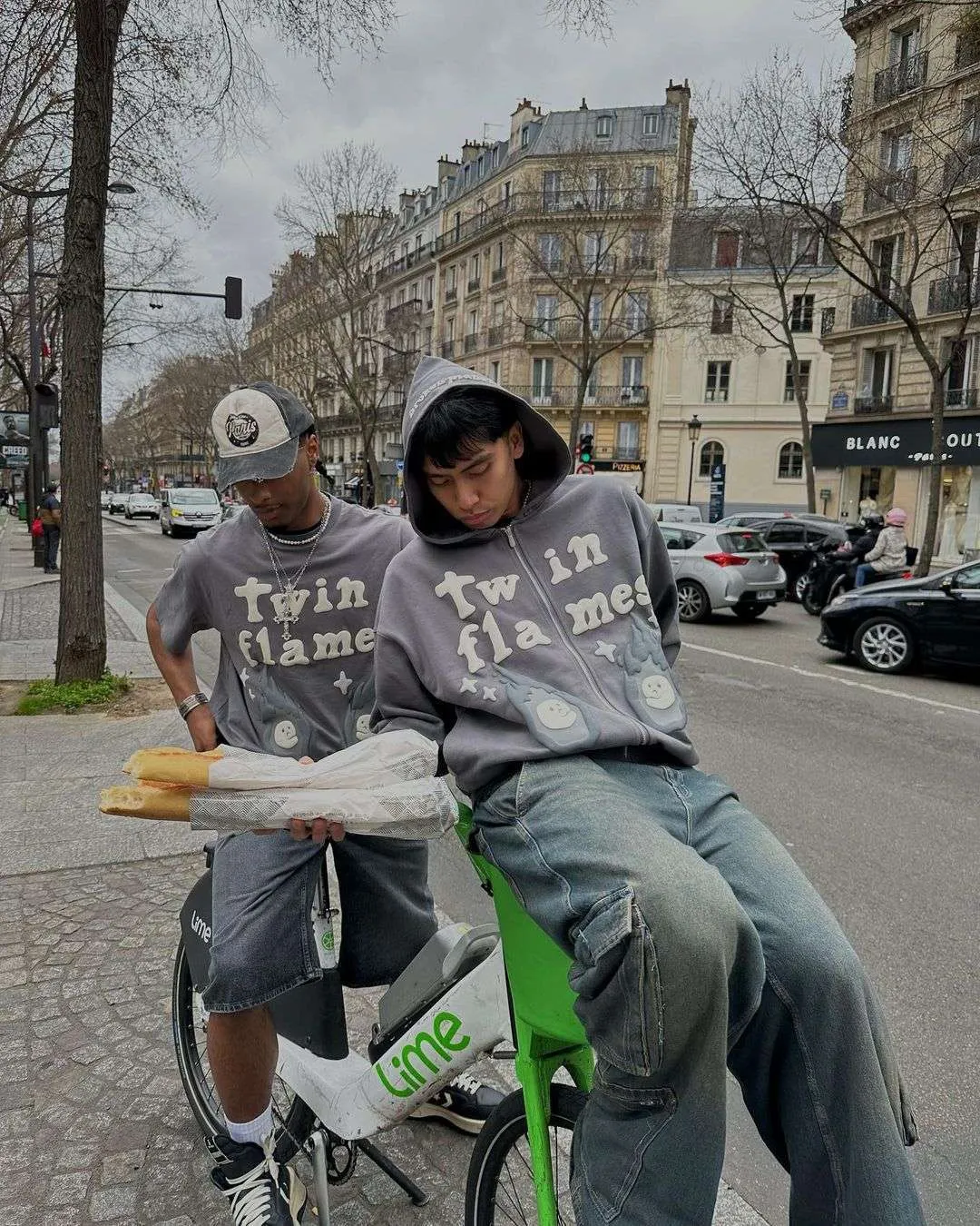 Camiseta «Twin Flames» SS23