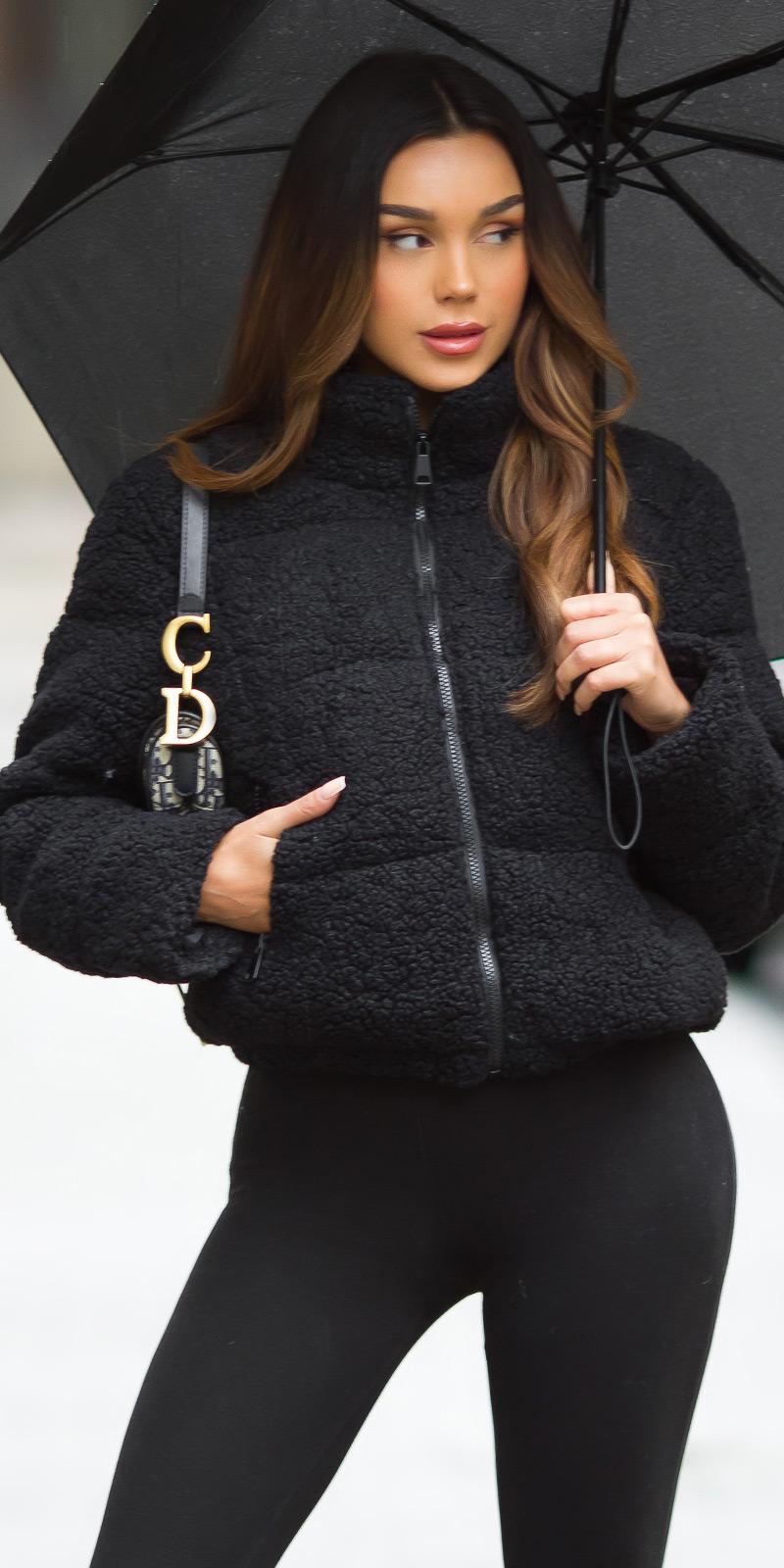 Chaqueta de borreguito negro