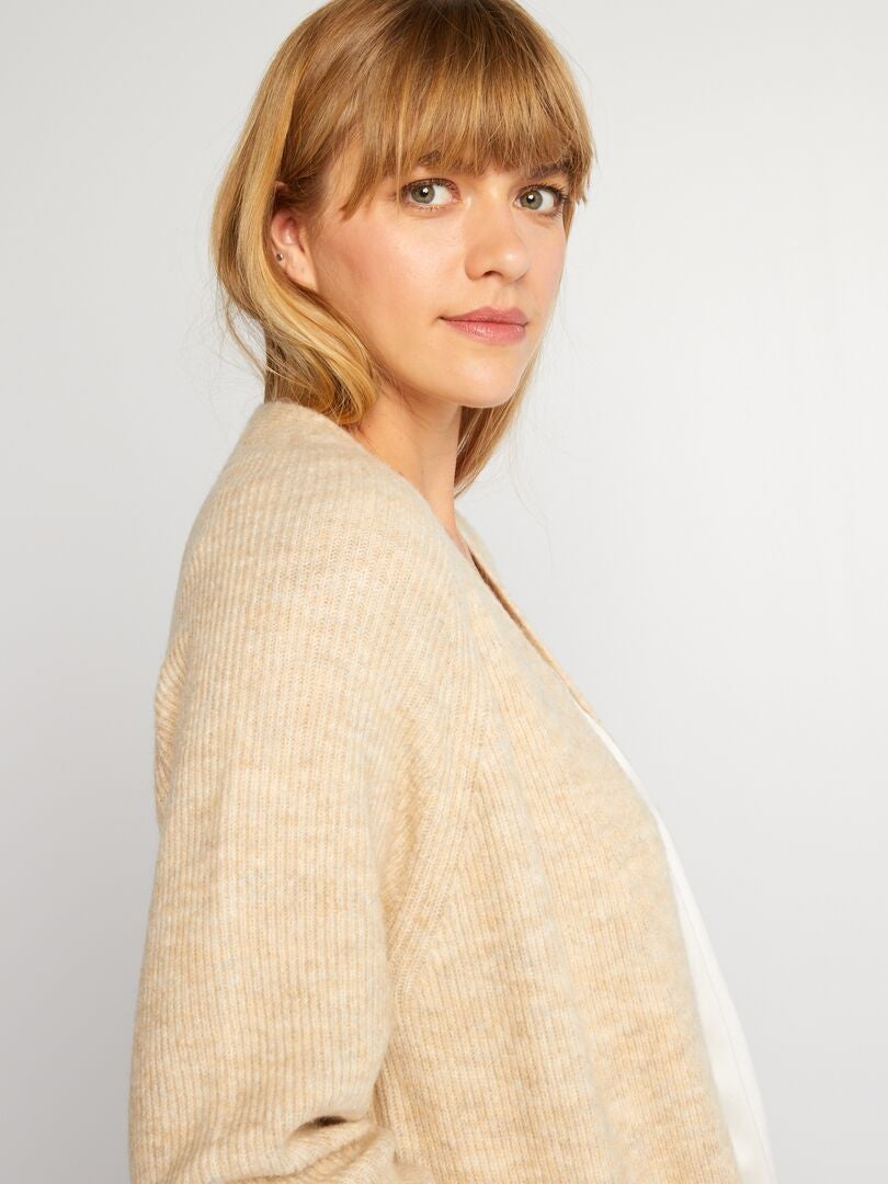 CHAQUETA DE PUNTO  BEIGE