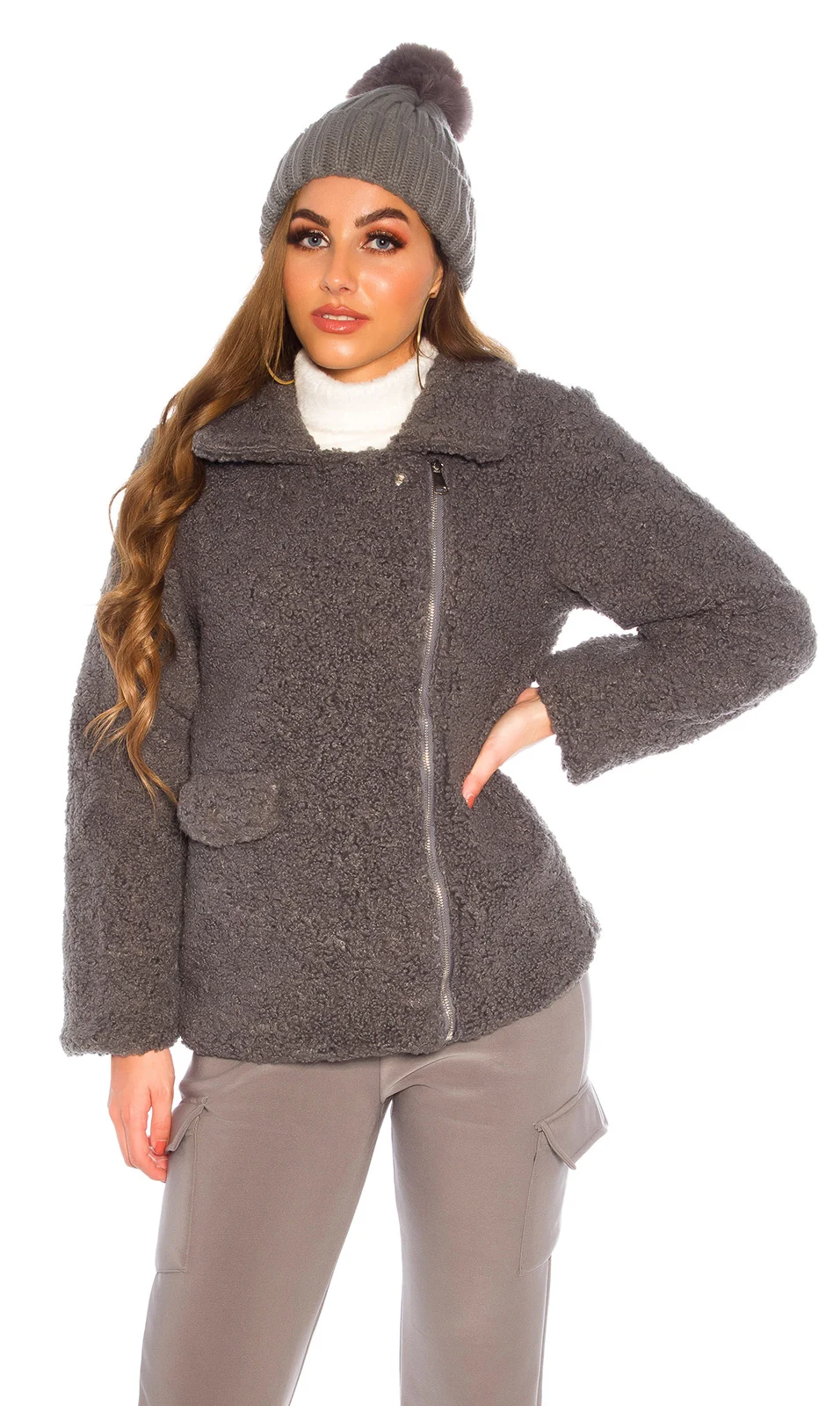 Chaqueta invierno esponjoso color gris