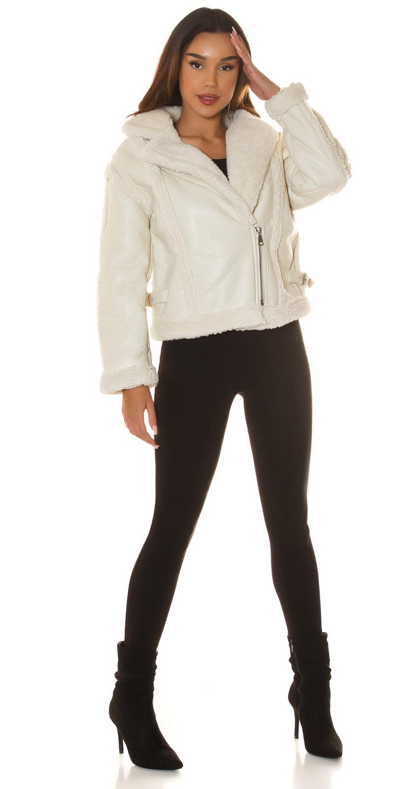 Chaqueta semi piel beige pelo sintético 