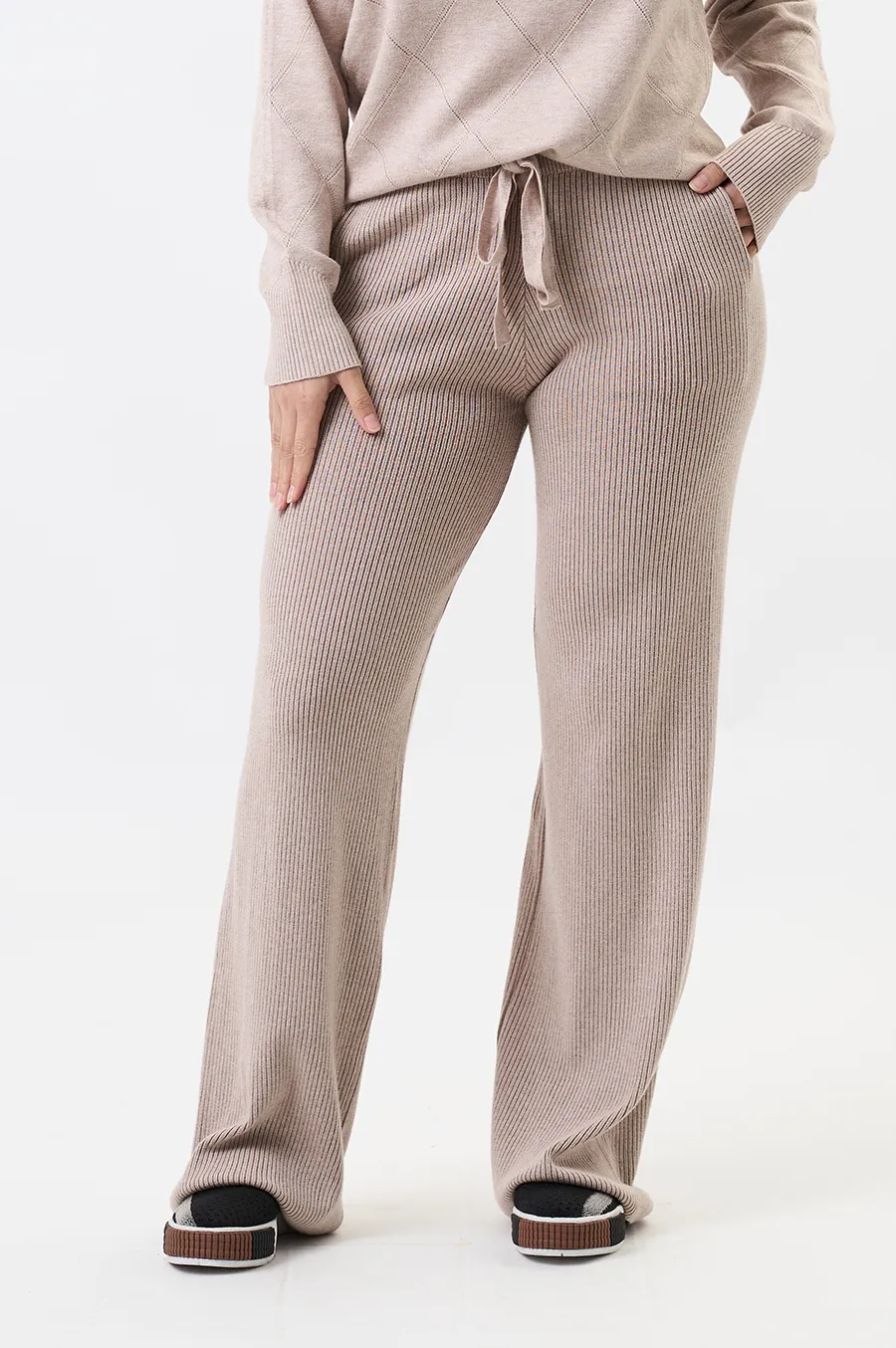 CONJUNTO TARA