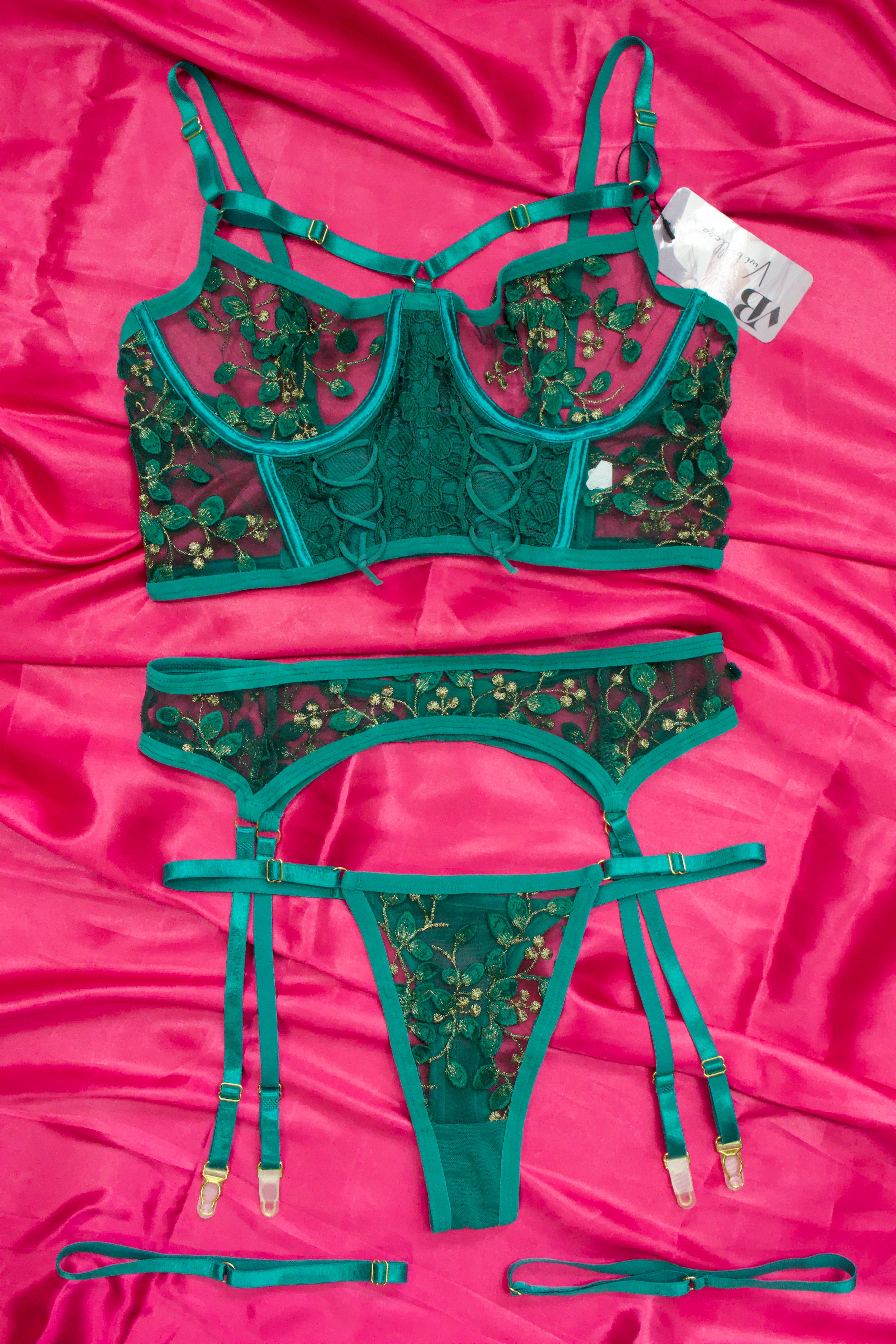 COORDINADO MESH CON BORDADO DE HOJAS PEQUEAS 86537