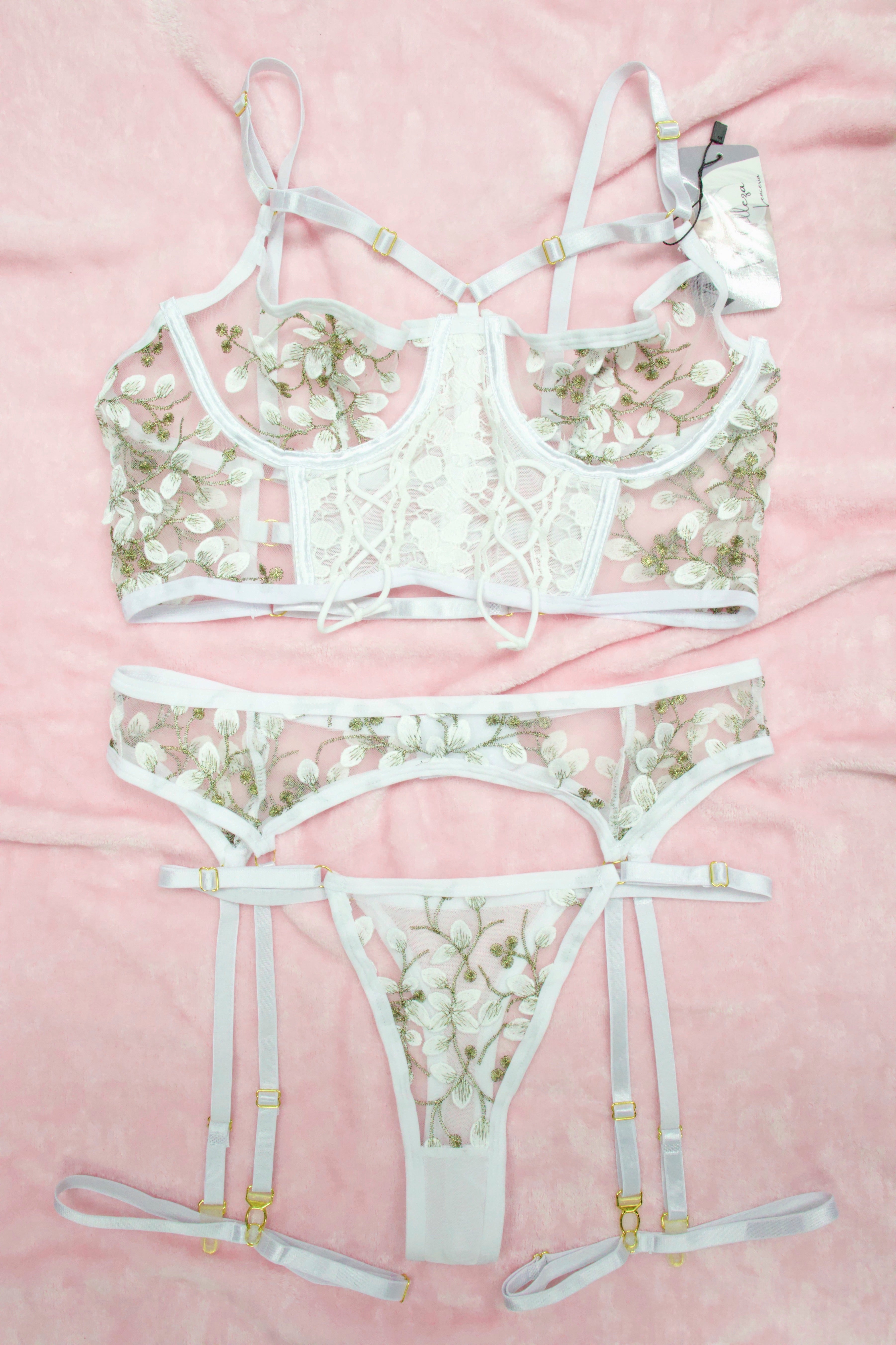 COORDINADO MESH CON BORDADO DE HOJAS PEQUEAS 86537