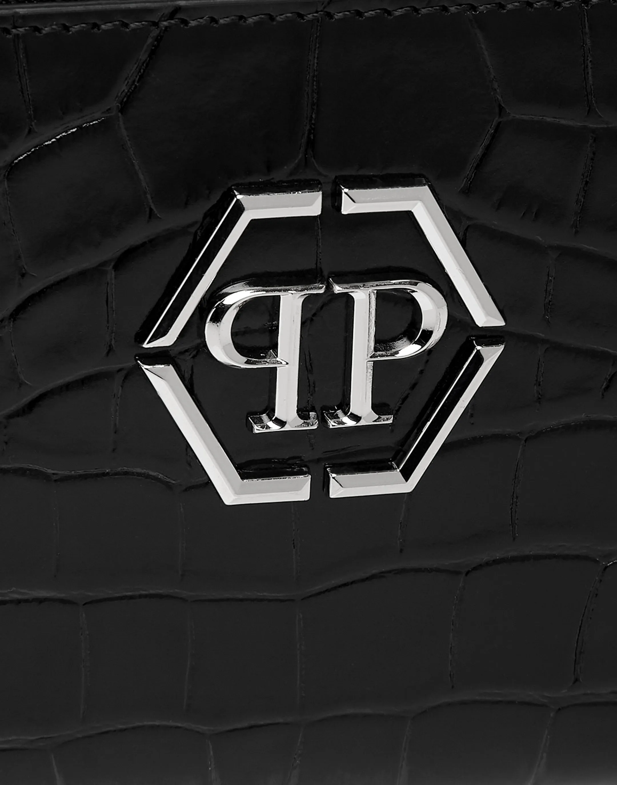 Croco Embossed Round Zip Wallet