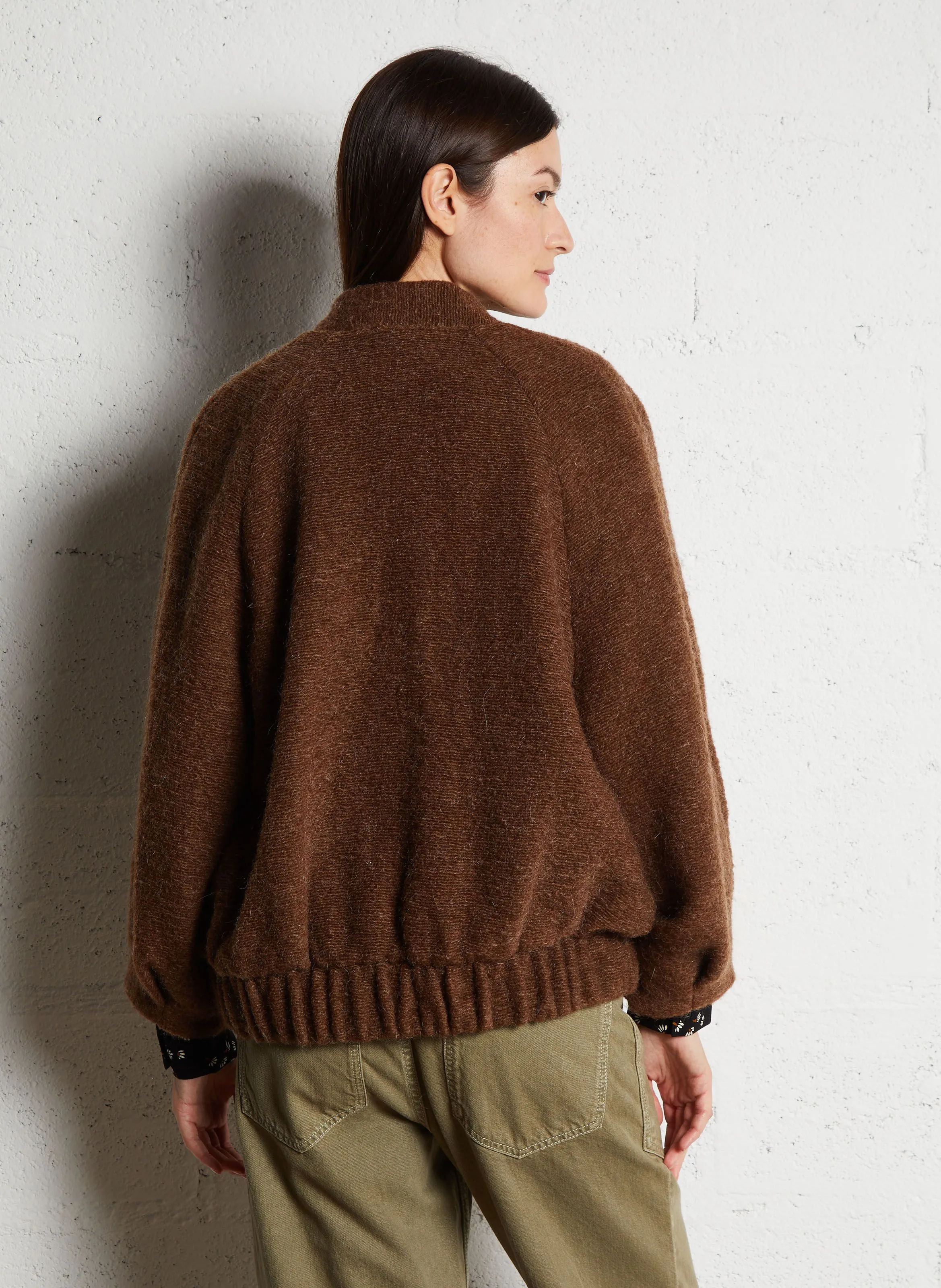DES PETITS HAUTS HILDOU  CHAQUETA ESTILO TEDDY HOLGADA EN MARRON