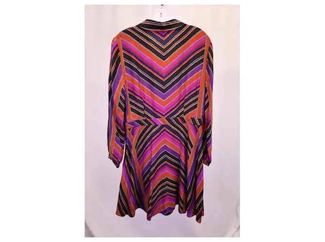 Diane von Furstenberg Minivestido con estampado de chevrón Chrissie en seda multicolor Impresión de pitón 