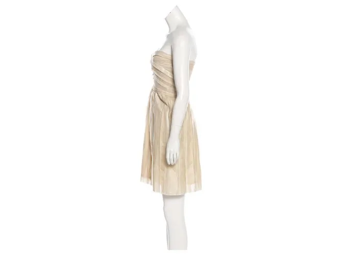 Diane Von Furstenberg Vestido dorado de kari Beige 