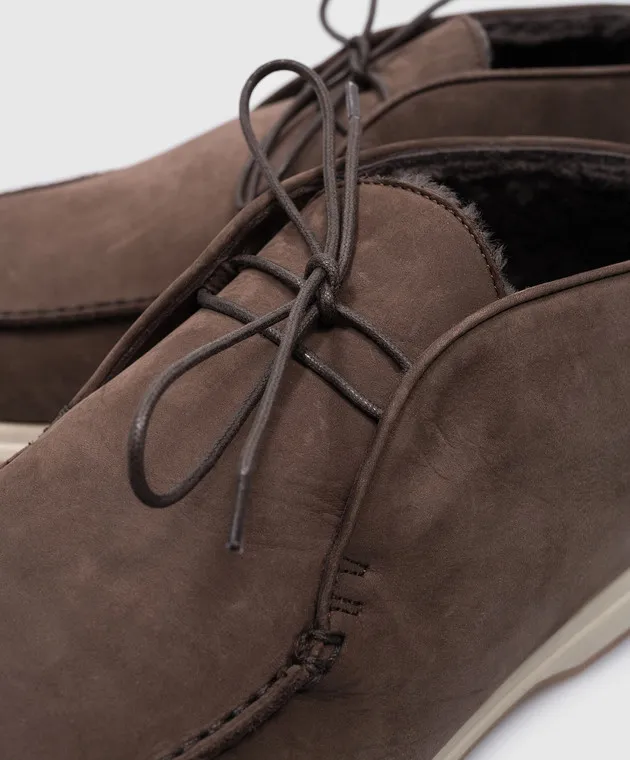 Enrico Mandelli Brown deserts on nubuck fur