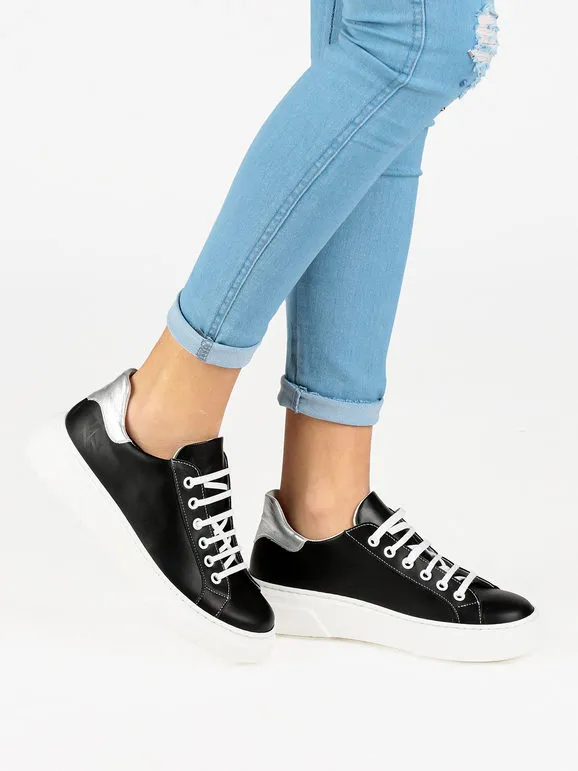 Freetime Zapatillas de cuero negras