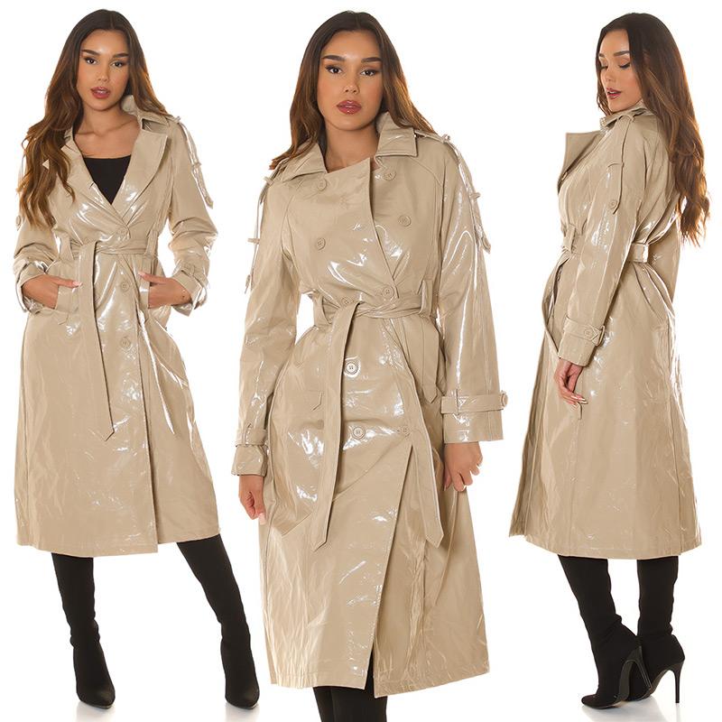 Gabardina de cuero sintético beige