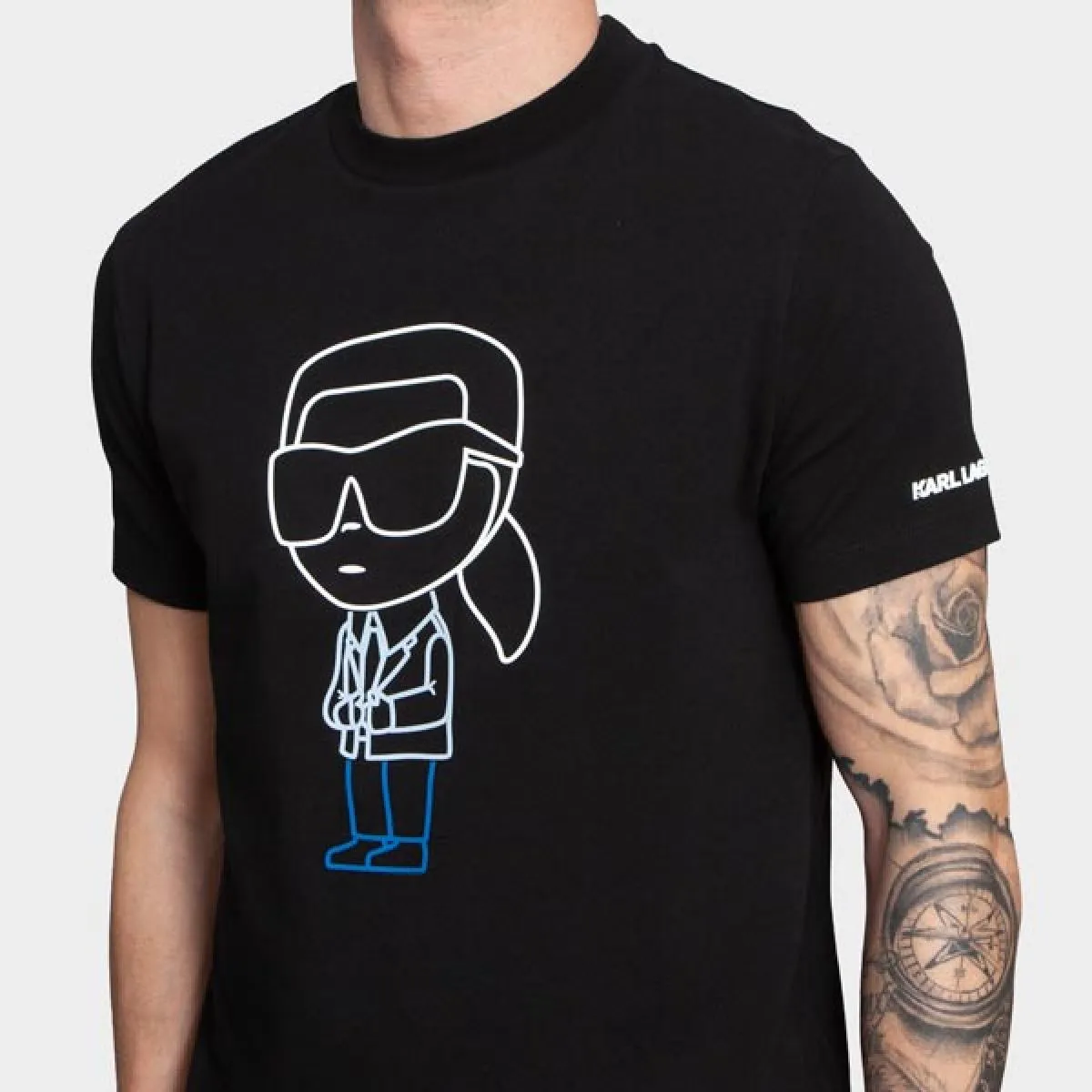 KARL LAGERFELD  CAMISETA NEGRA