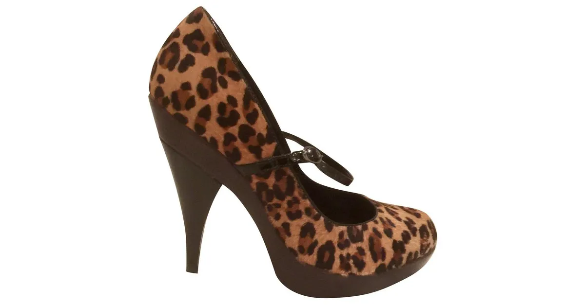 Kurt Geiger Piel de becerro estilo poni Mary Janes Estampado de leopardo 