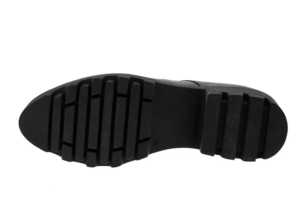 LACEUP SHOE GREY COCO PATENT