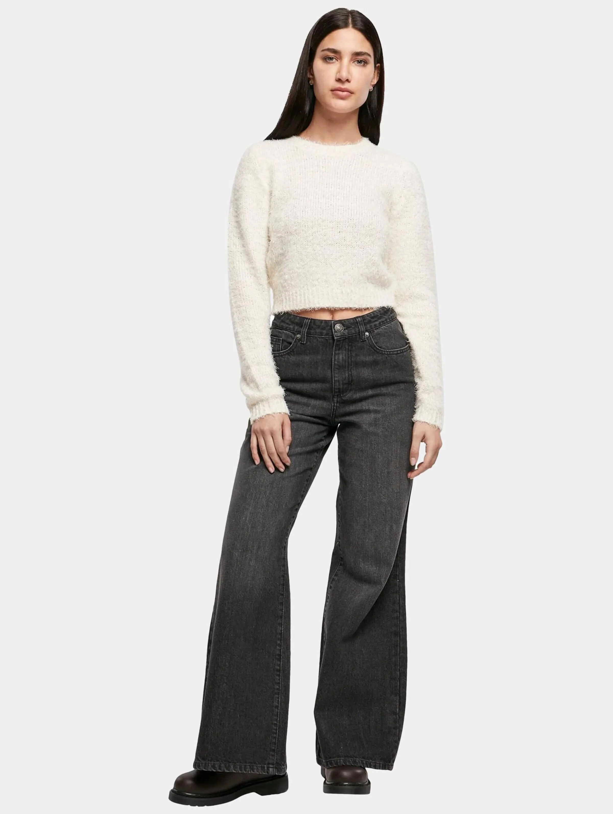 Ladies Cropped Feather 