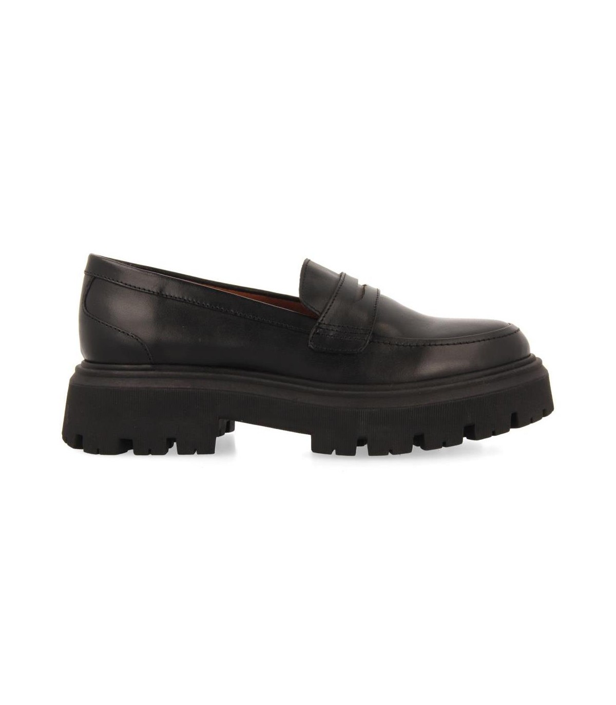 Mocasines con antifaz en piel negra