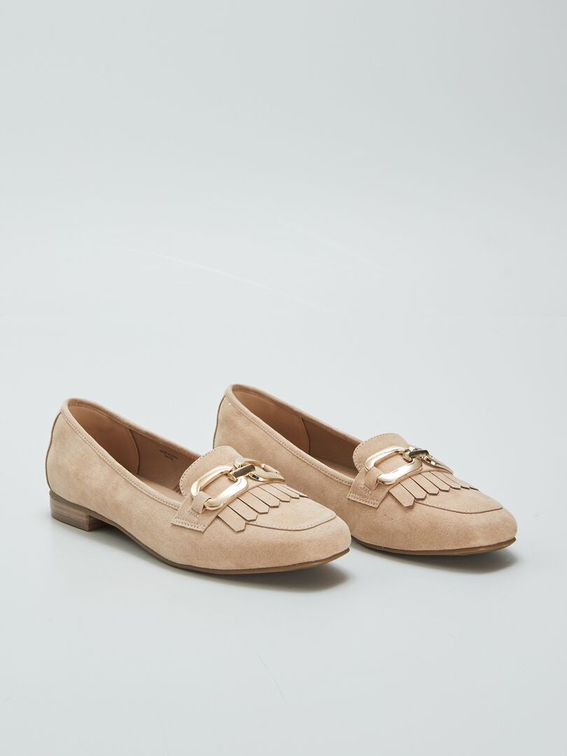 MOCASINES CON TIRAS DORADAS CON FLECOS  BEIGE