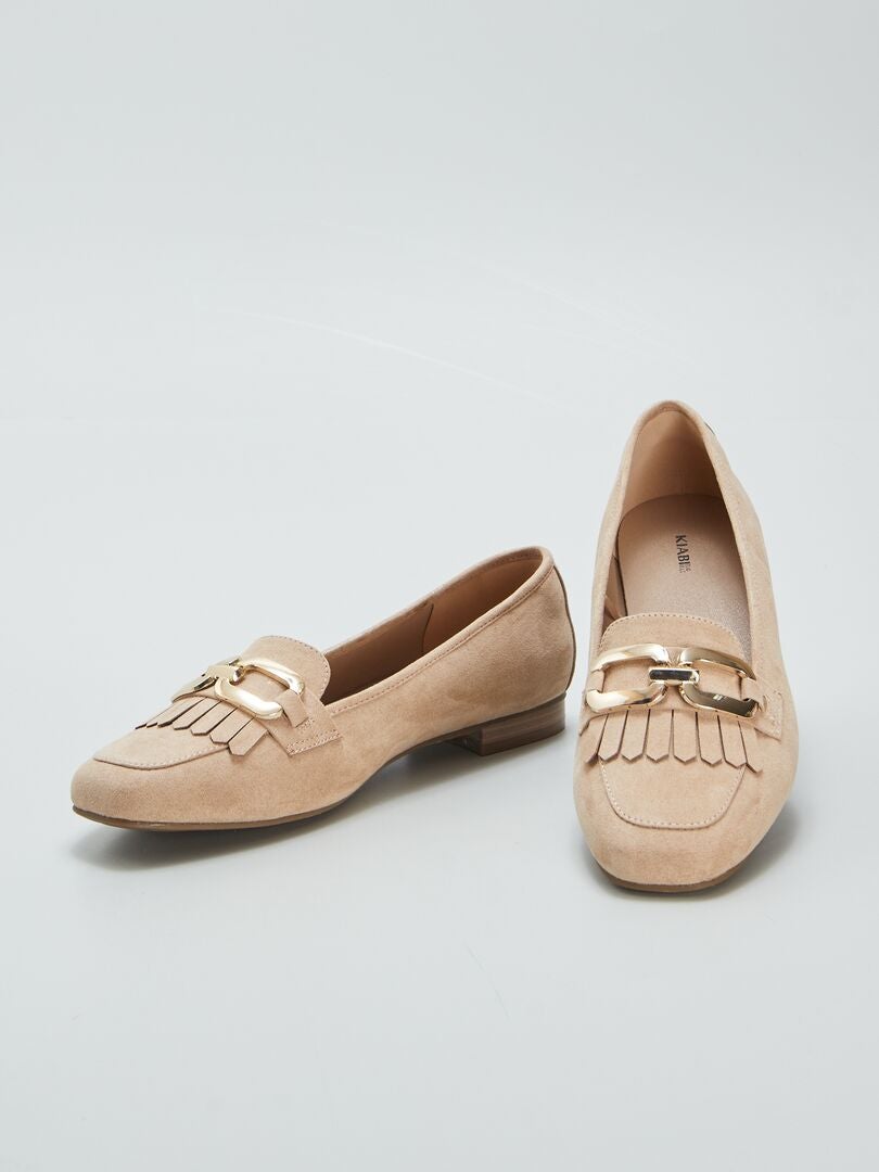 MOCASINES CON TIRAS DORADAS CON FLECOS  BEIGE
