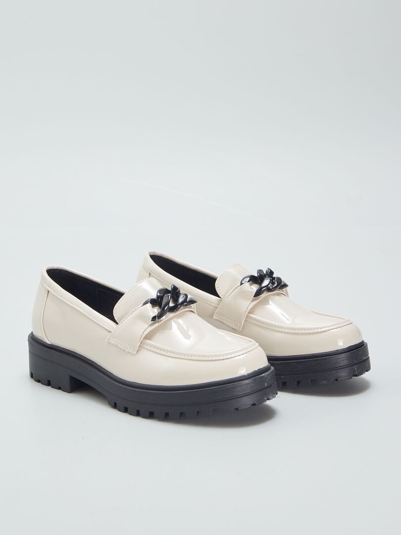 MOCASINES DE CHAROL  BEIGE