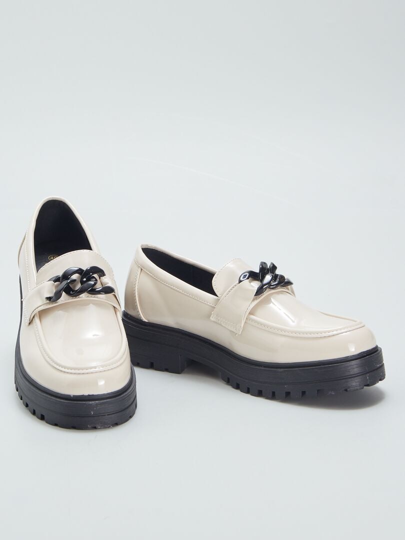 MOCASINES DE CHAROL  BEIGE