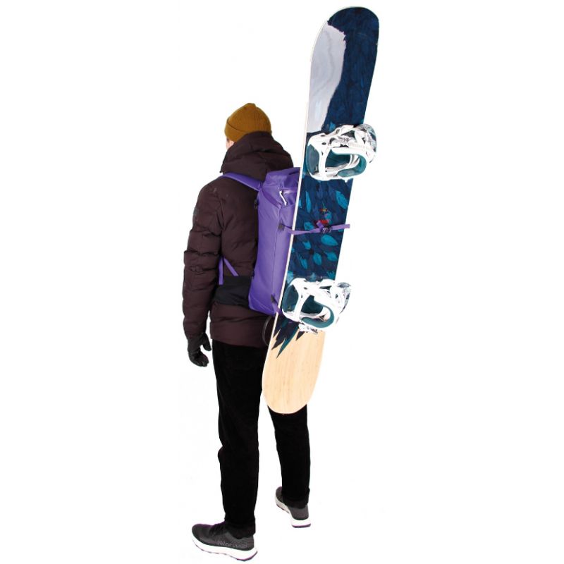 Mochila BLUE ICE Yagi 35L Pack (Deep Blue)