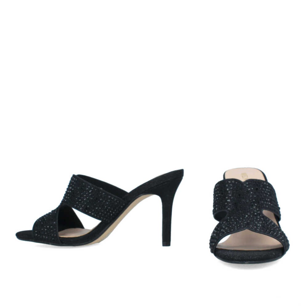 Mules negros con cristales
