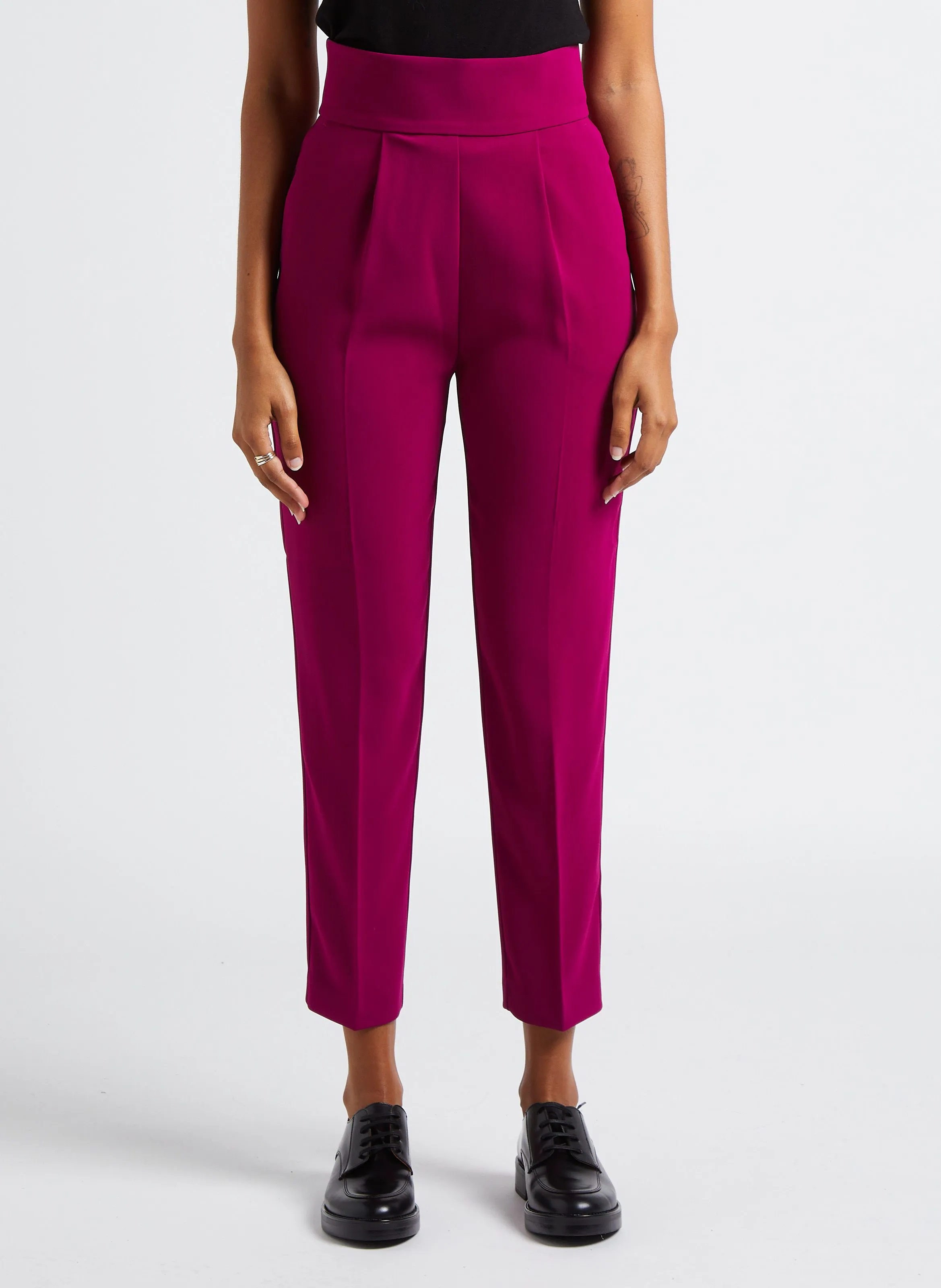 NATALIA  PANTALóN RECTO VAPOROSO DE TALLE ALTO EN ROSA