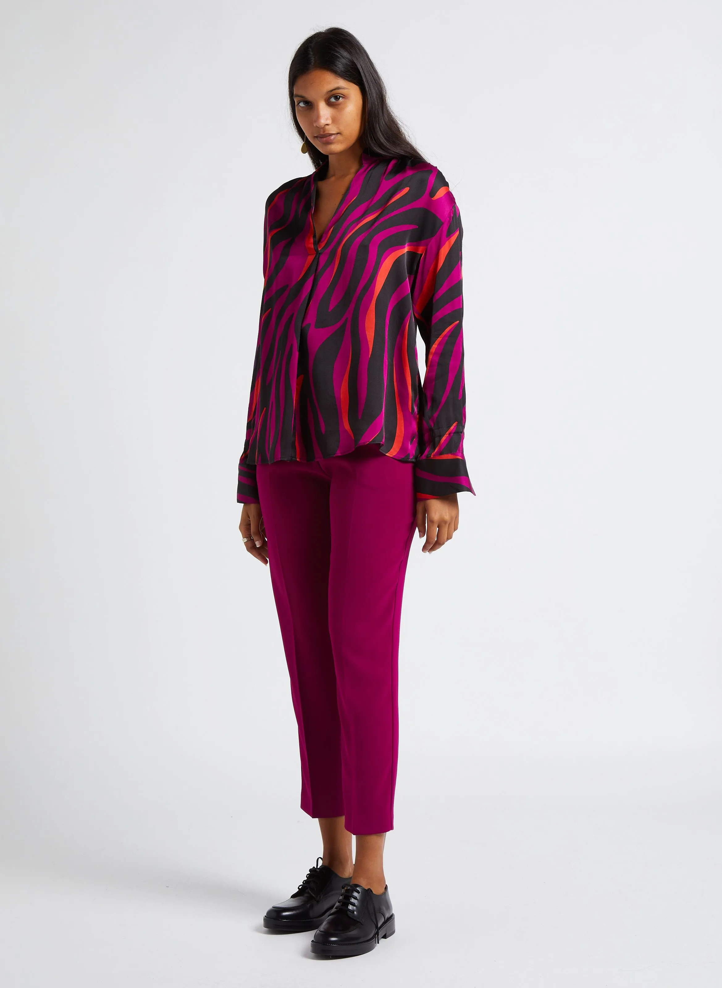 NATALIA  PANTALóN RECTO VAPOROSO DE TALLE ALTO EN ROSA