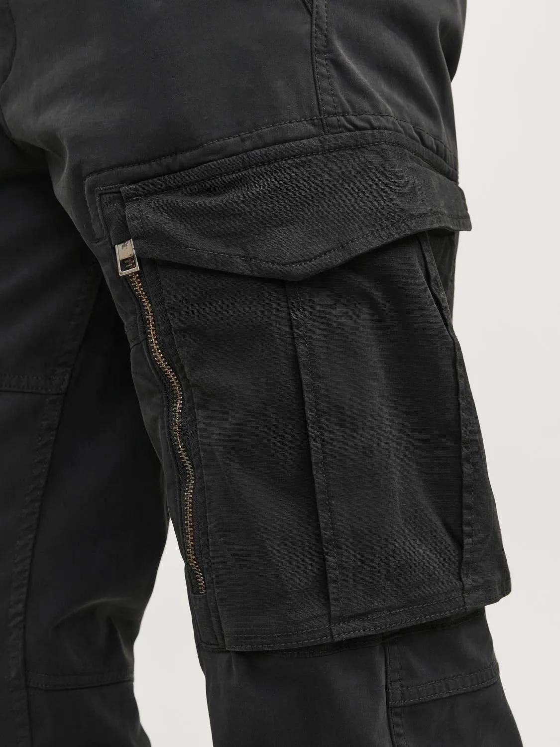 Pantalones cargo Corte relaxed | Negro | Jack & Jones®