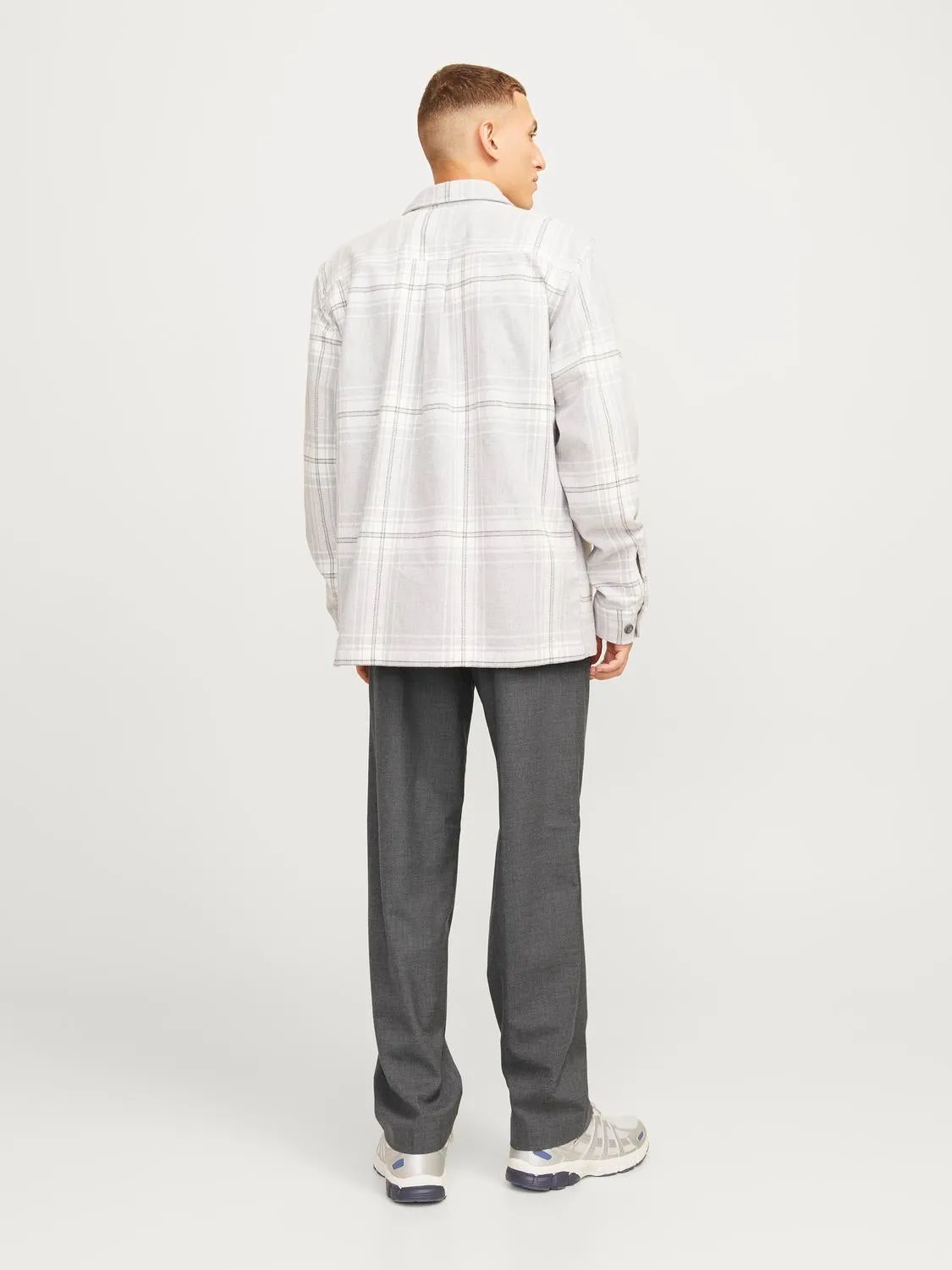 Pantalones chinos Corte loose | Gris oscuro | Jack & Jones®