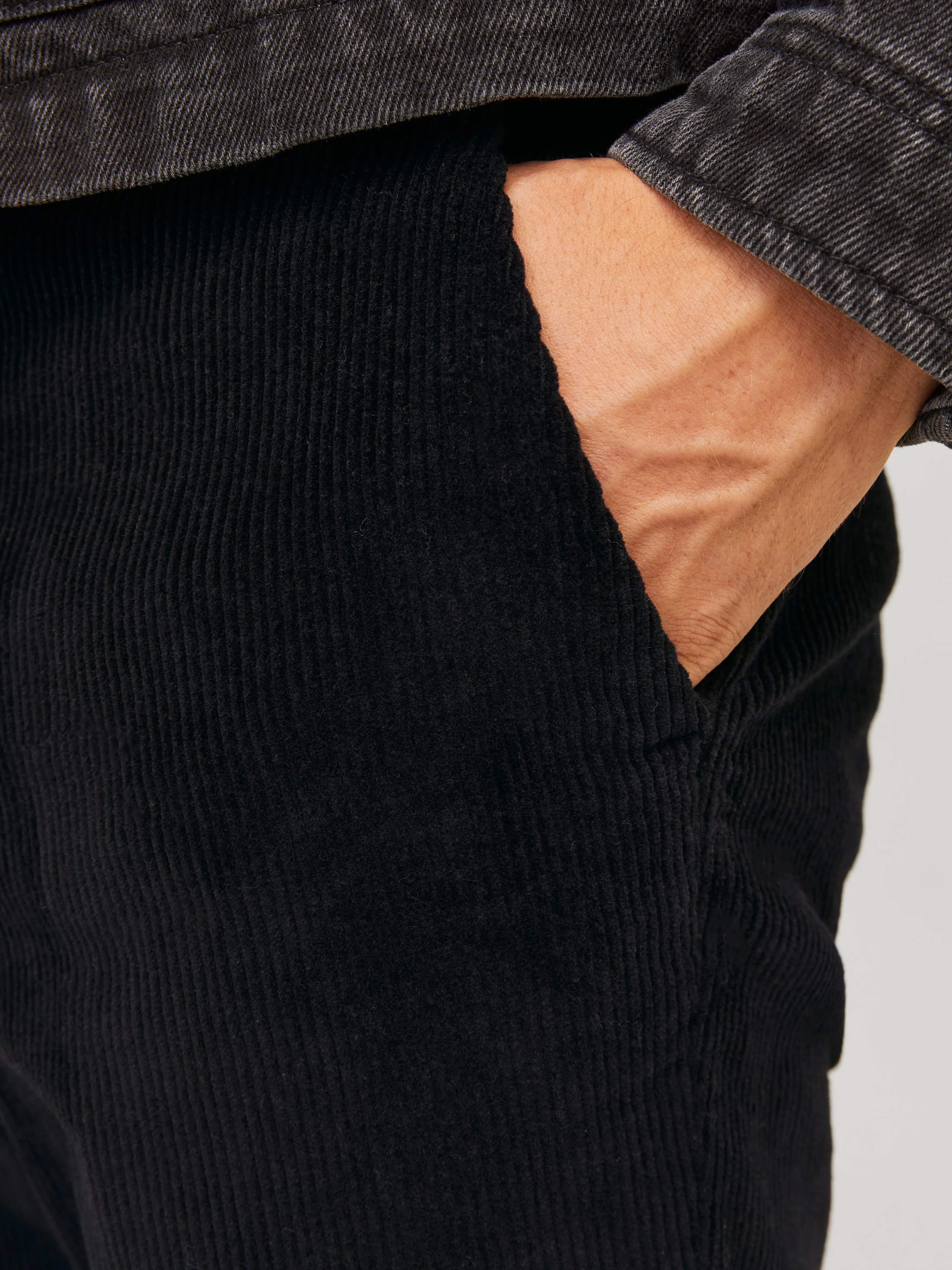 Pantalones chinos Corte tapered | Negro | Jack & Jones®