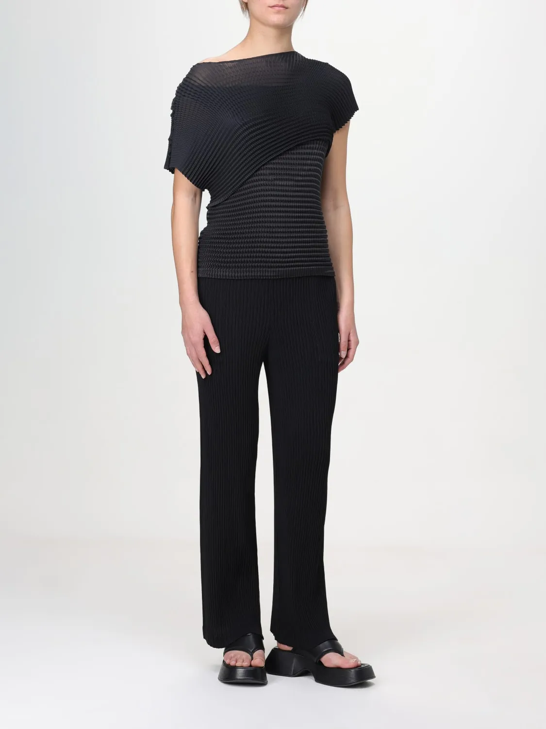 Pantalón mujer Issey Miyake