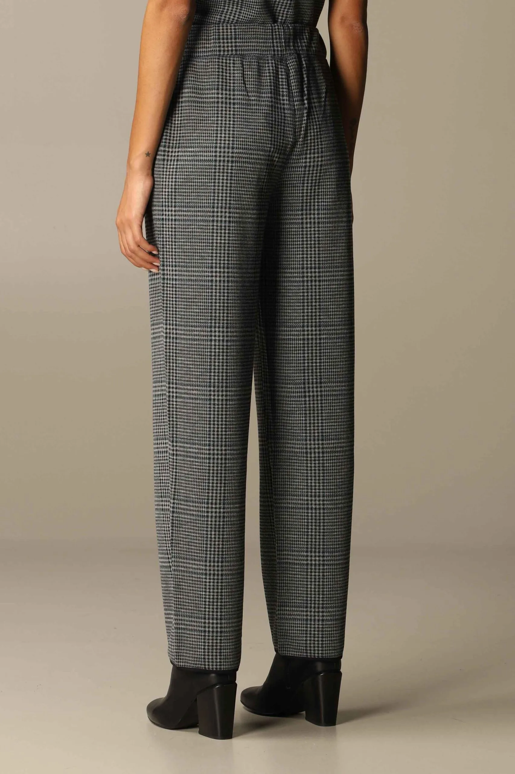 Pantalón para mujer de Emporio Armani – 6H2P7A2J89Z