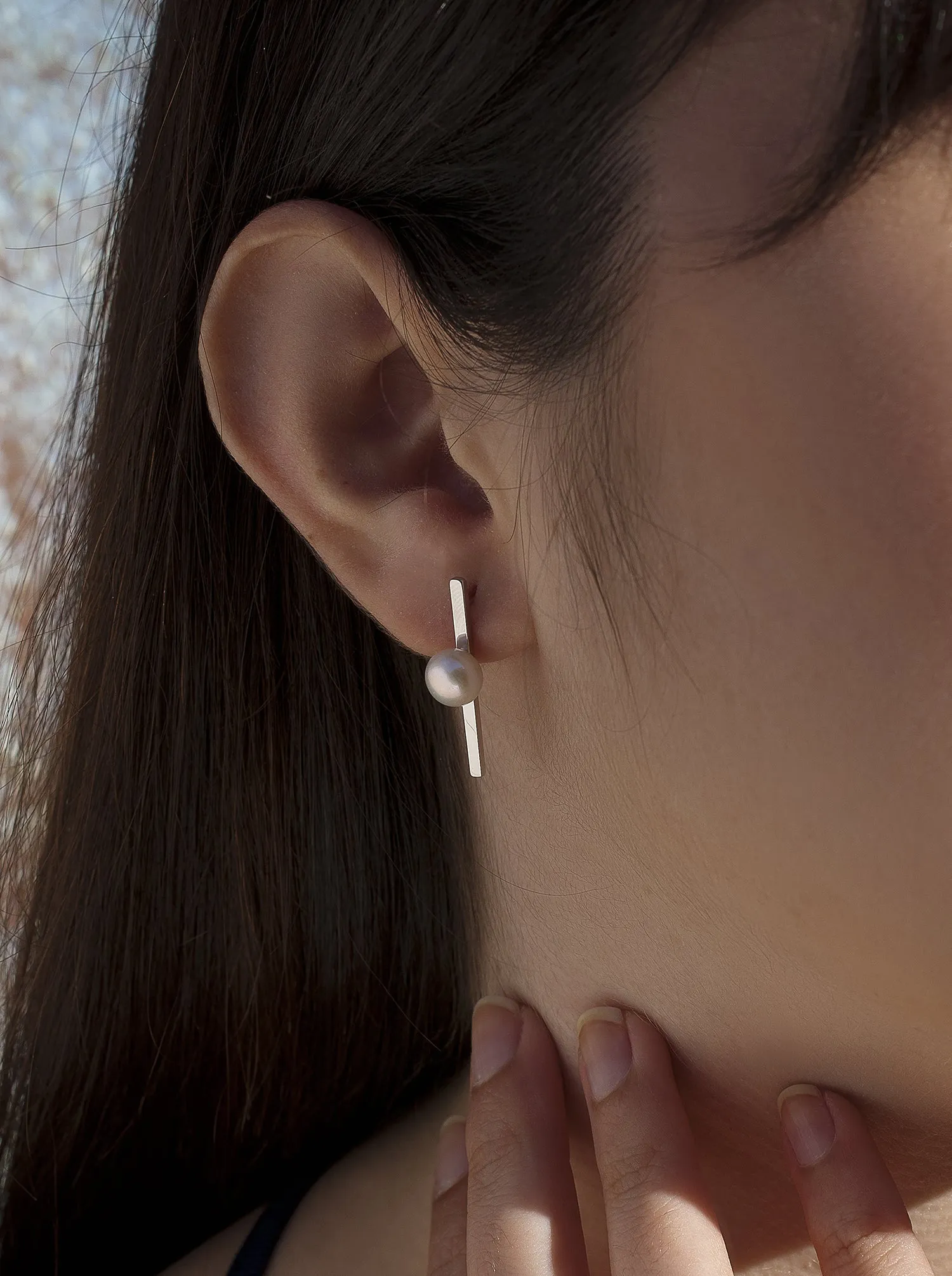 Pendientes perla diseo minimalista con perla central