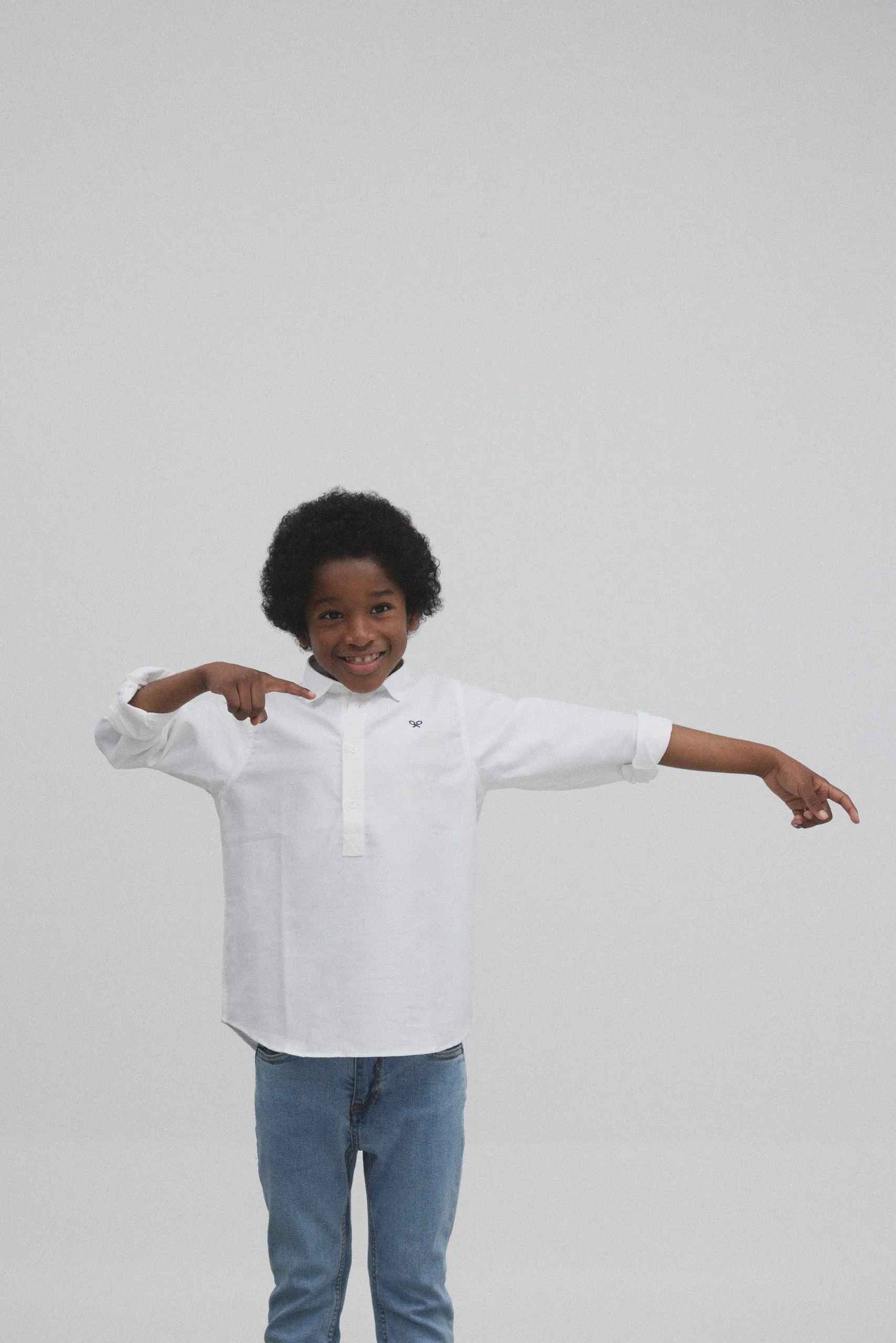 Polera sport kids clasica oxford blanca