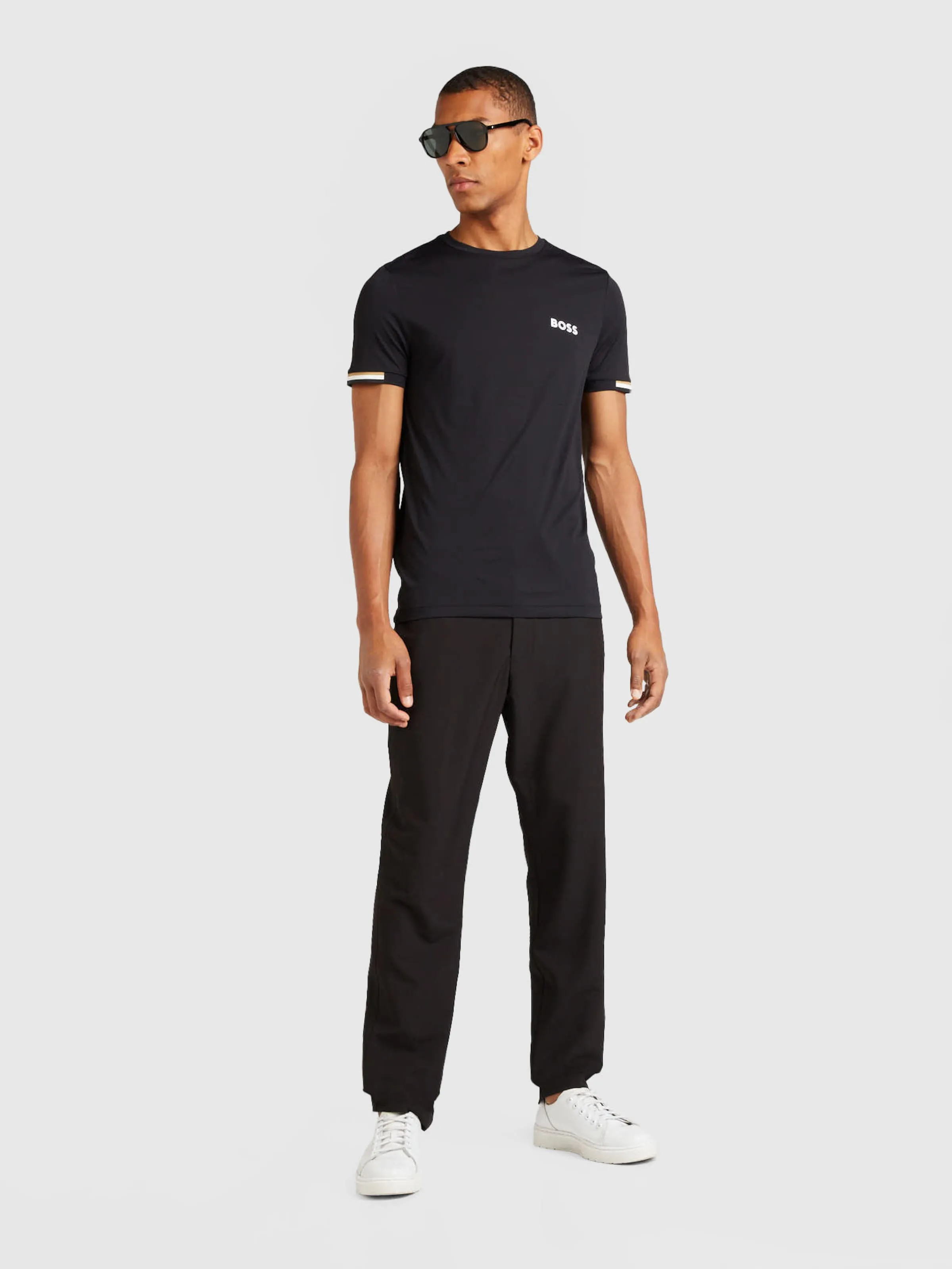regular Pantalón chino 'Commuter' BOSS en Negro