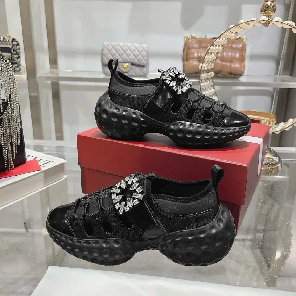 ROGER VIVIER MUJER VIV’ ZAPATILLAS RUN LIGHT TREKKY DE TELANEGRO