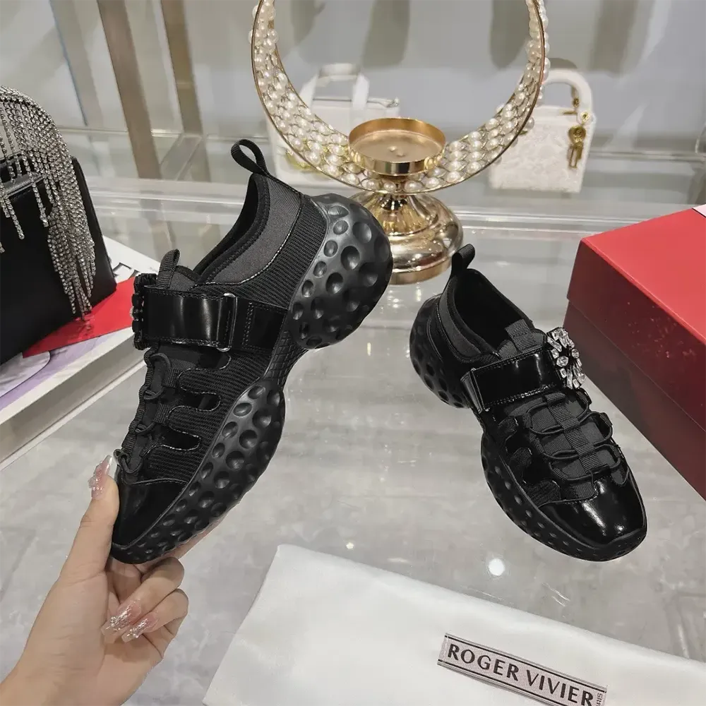 ROGER VIVIER MUJER VIV’ ZAPATILLAS RUN LIGHT TREKKY DE TELANEGRO