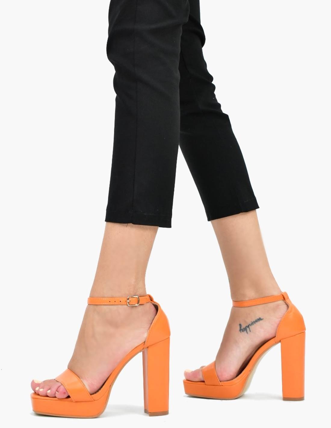Sandalia naranja de tacon | Trex