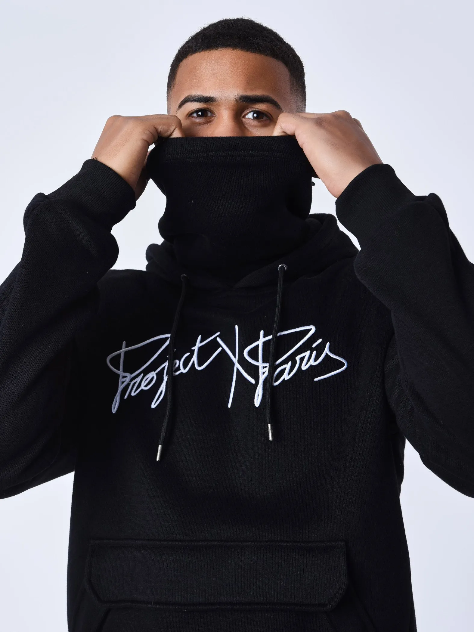 Sudadera de punto con capucha y cuello alto