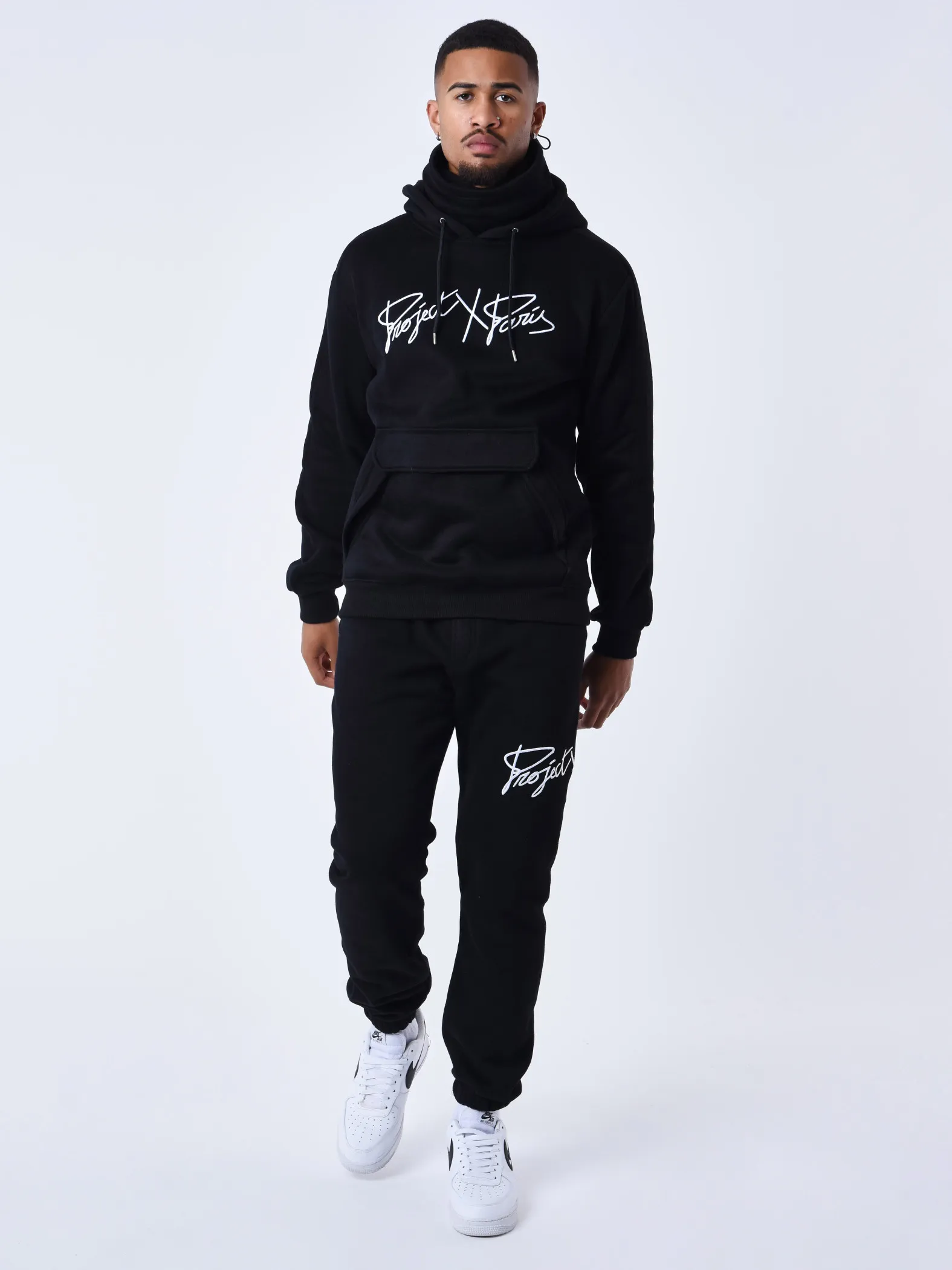 Sudadera de punto con capucha y cuello alto