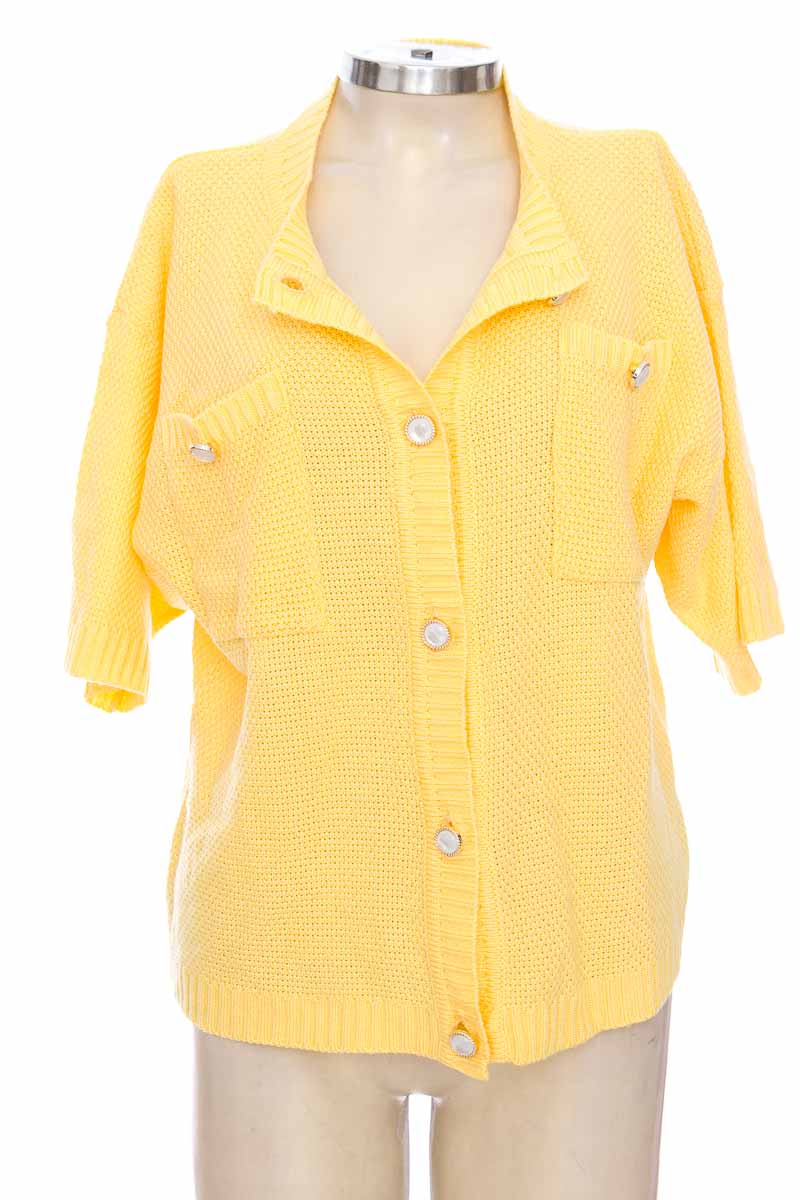 SWEATER COLOR AMARILLO  ECLA