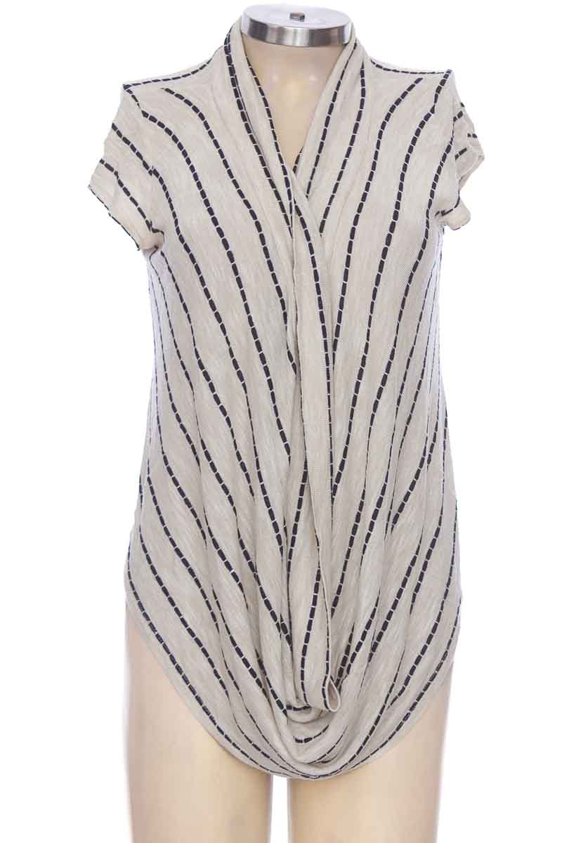 SWEATER COLOR BEIGE  GORGEOUS