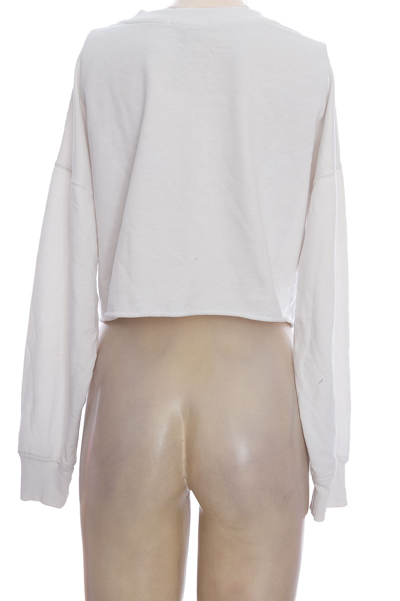 SWEATER COLOR BLANCO  BERSHKA